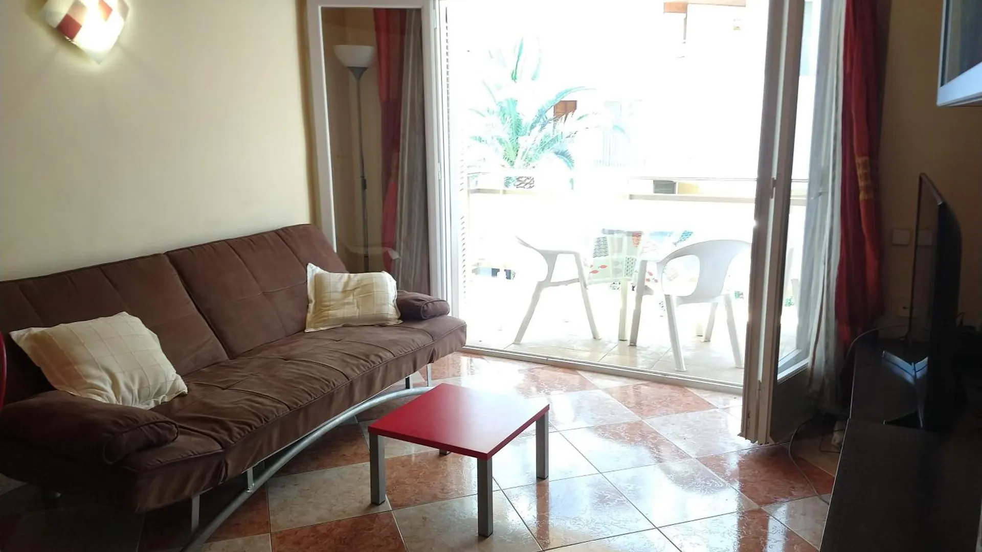 Estupendo apartamento en el edificio DMS1 en La Pineda